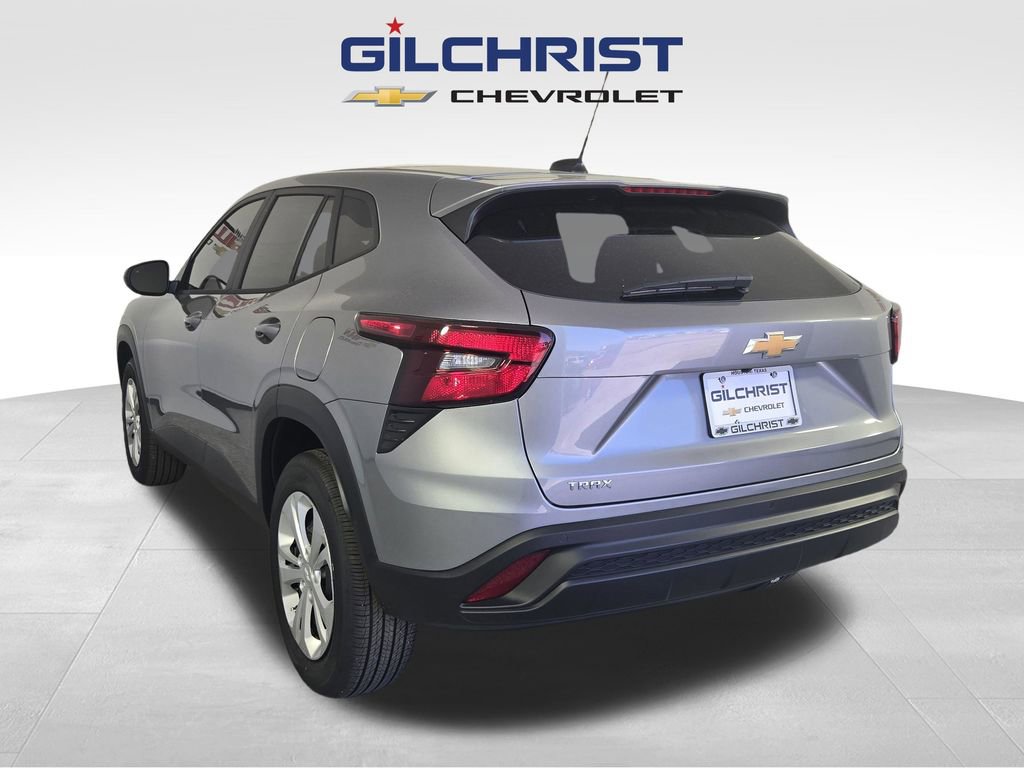 New 2026 Chevrolet Trax LS w/ Driver Confidence Package image 5
