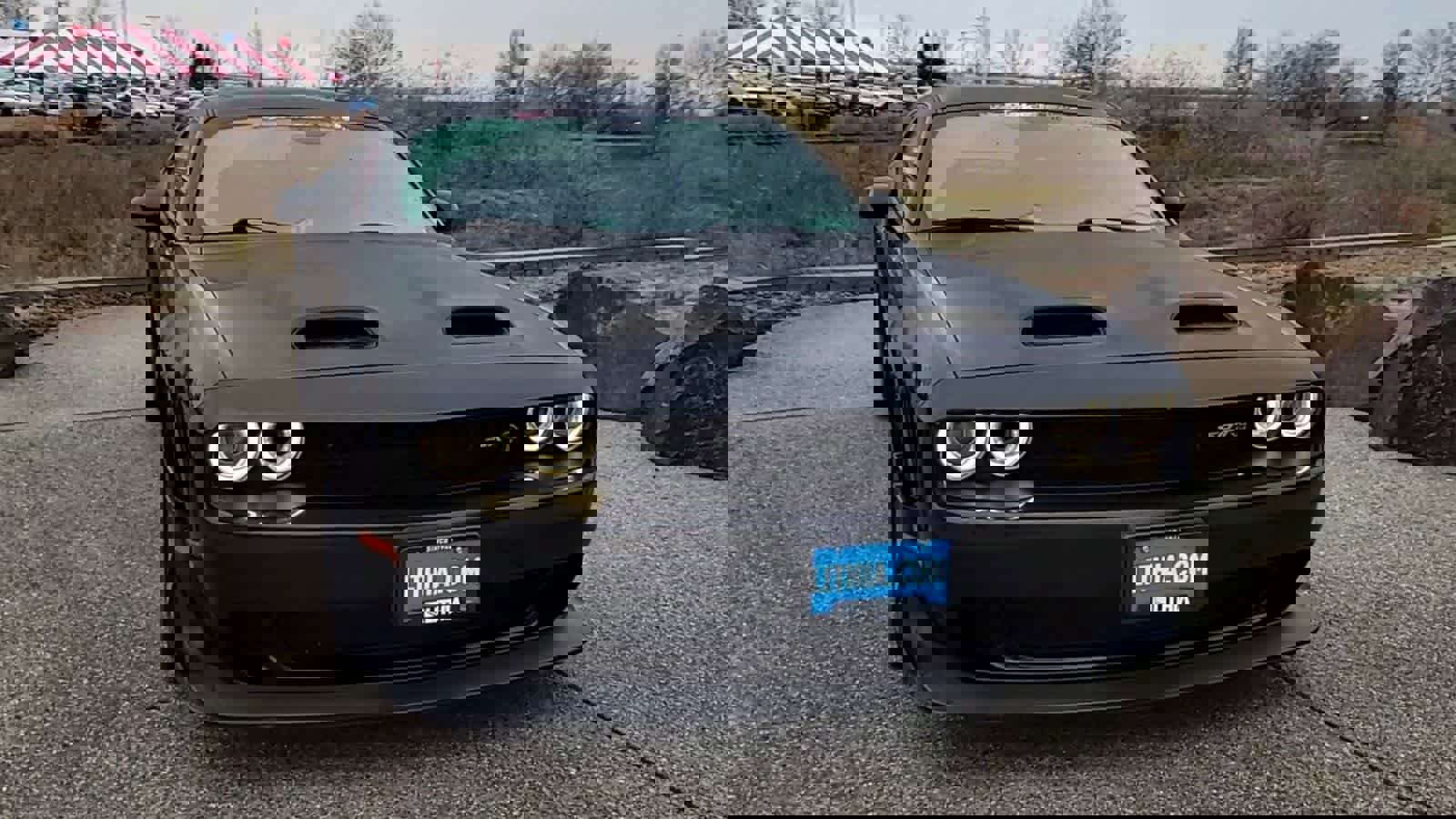 Used 2019 Dodge Challenger SRT Hellcat image 3