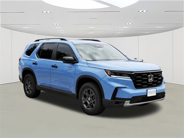 New 2025 Honda Pilot TrailSport