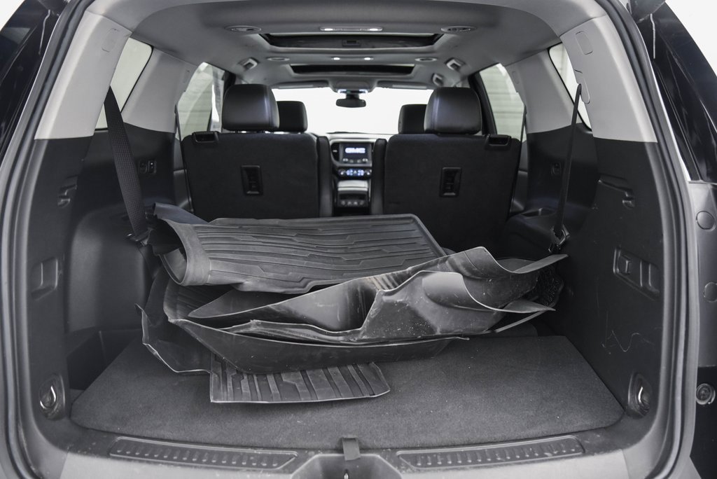 Used 2023 GMC Acadia AT4 image 12
