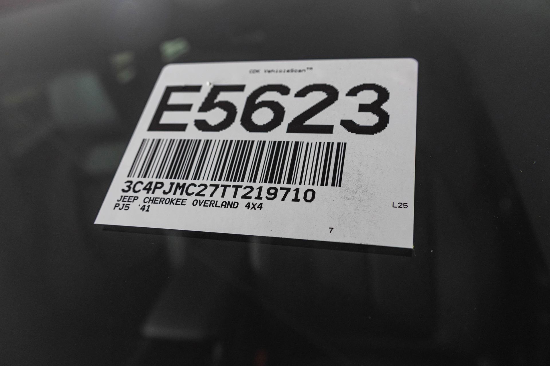 New 2026 Jeep Cherokee Overland w/ Advanced Pro Tech Group AWD/4WD image 53