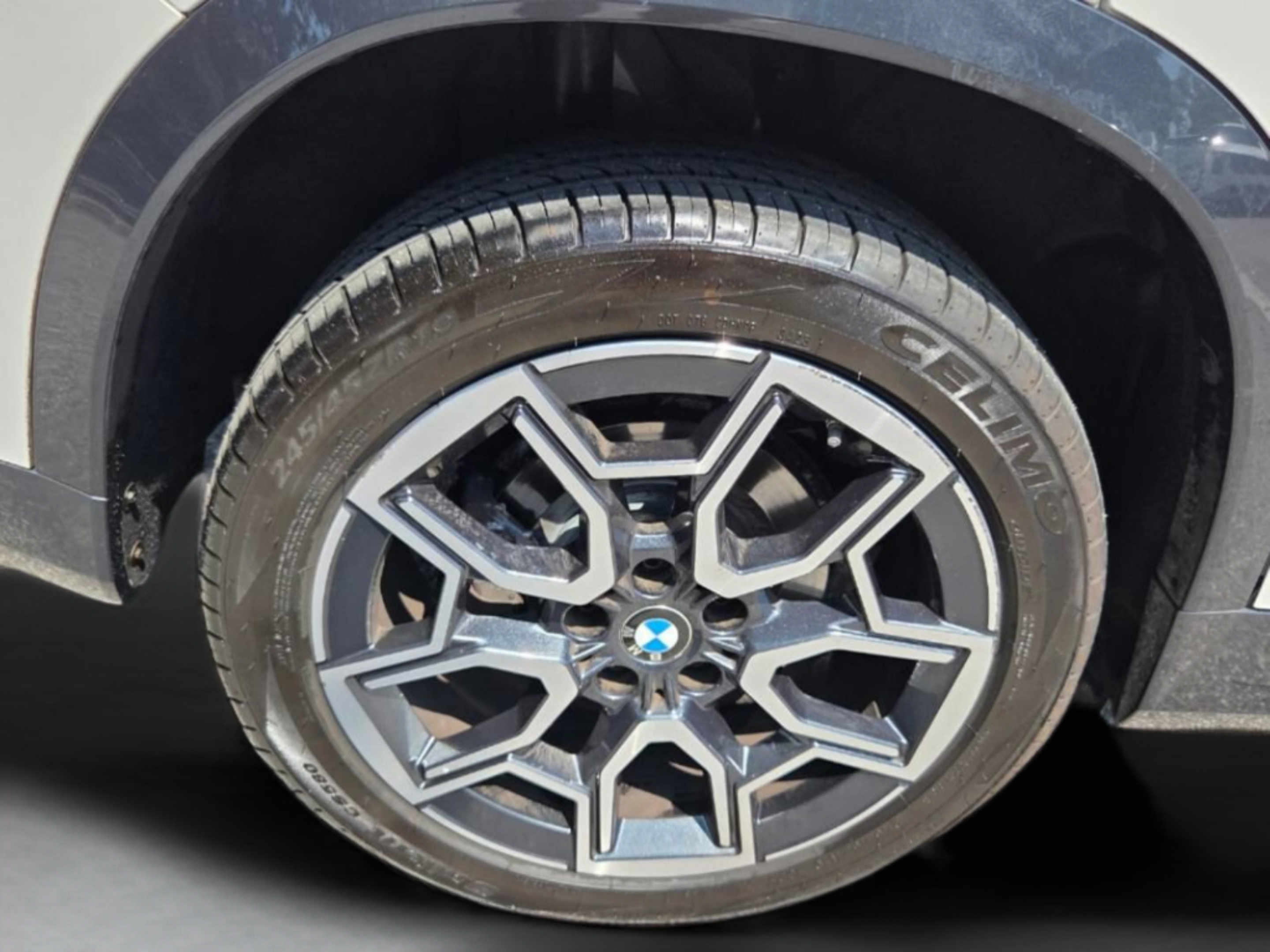 Used 2023 BMW X1 xDrive28i w/ Convenience Package AWD/4WD image 38