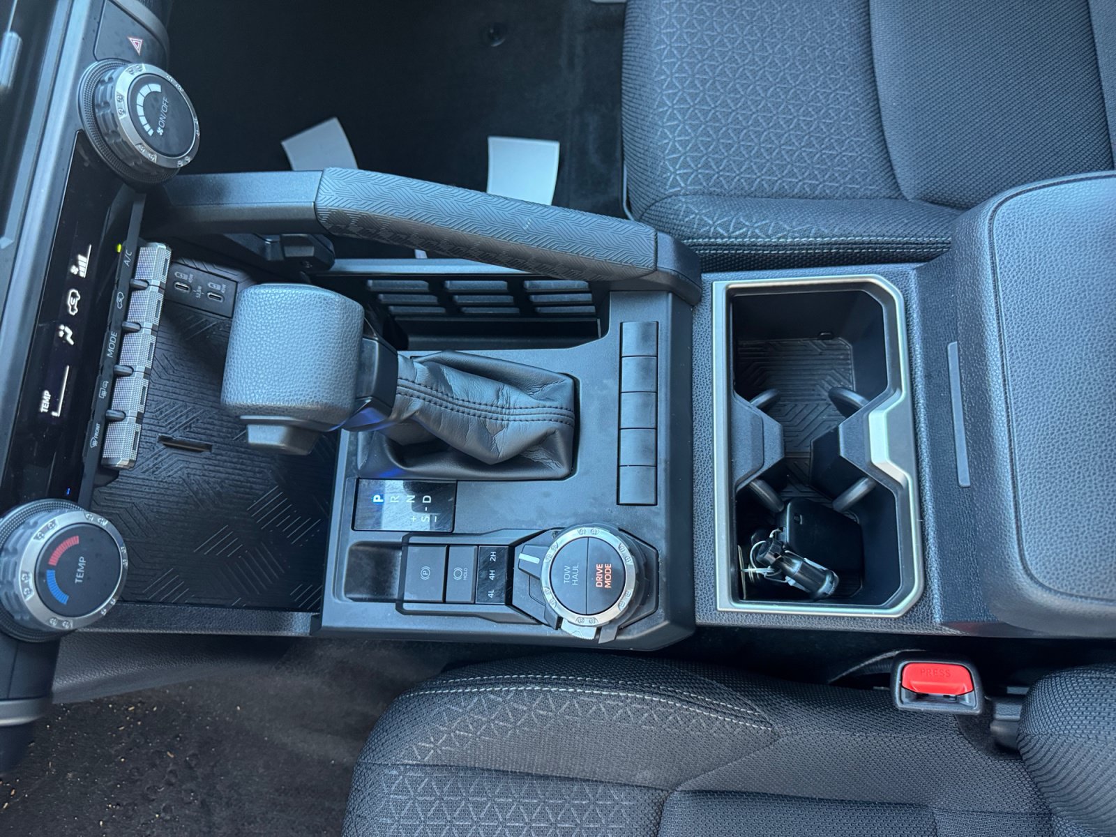 Certified 2025 Toyota 4Runner SR5 AWD/4WD image 15