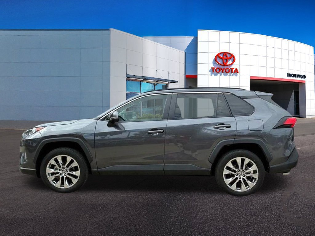 Used 2021 Toyota RAV4 XLE Premium FWD image 14