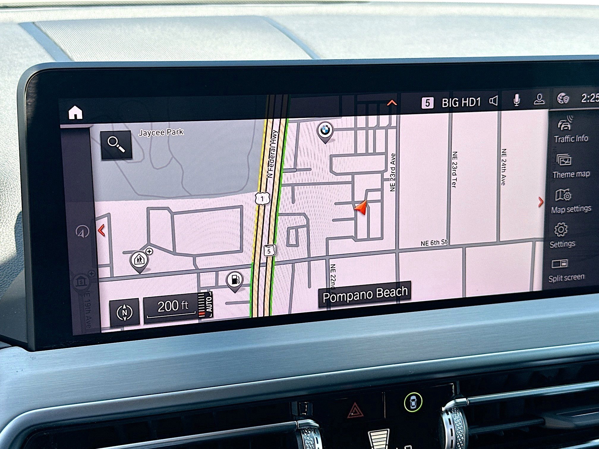 Used 2023 BMW X4 xDrive30i w/ M Sport Package image 12