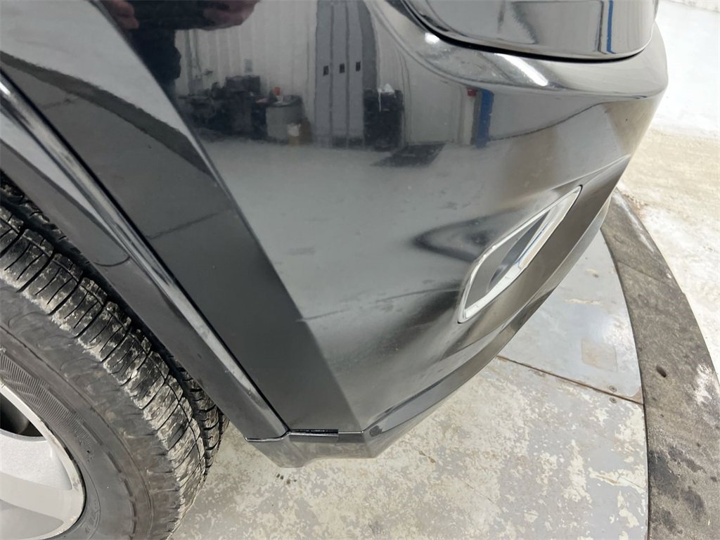 Used 2015 Jeep Grand Cherokee Overland image 30