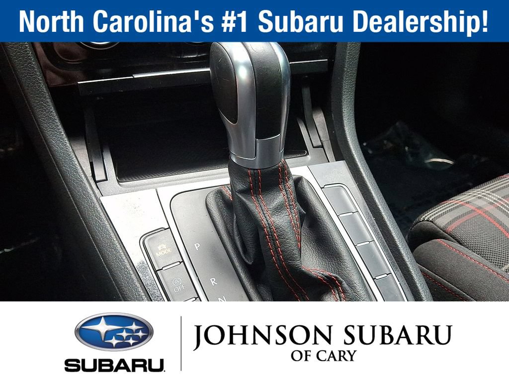 Used 2019 Volkswagen Golf 4-Door FWD image 13