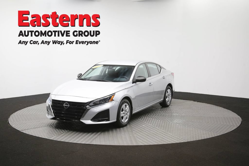 Used 2024 Nissan Altima 2.5 S FWD image 53