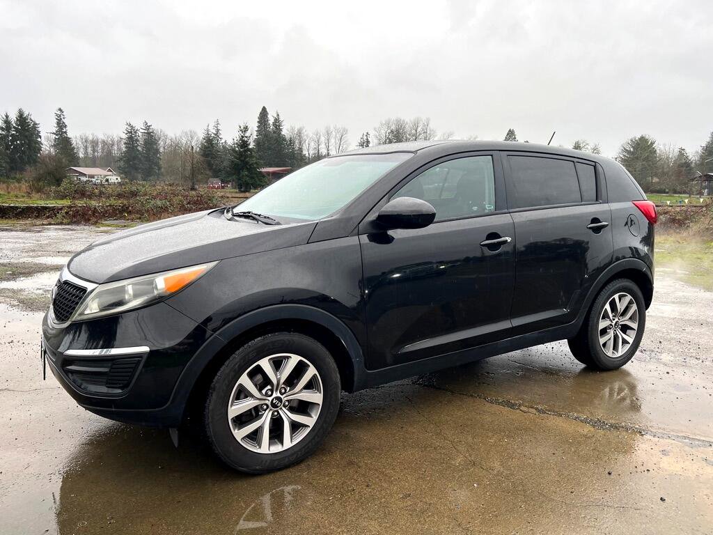 Used 2015 Kia Sportage LX image 2