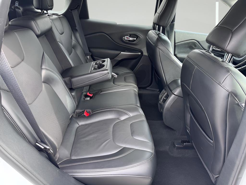 Used 2021 Jeep Cherokee Latitude Lux w/ Trailer Tow Group image 13