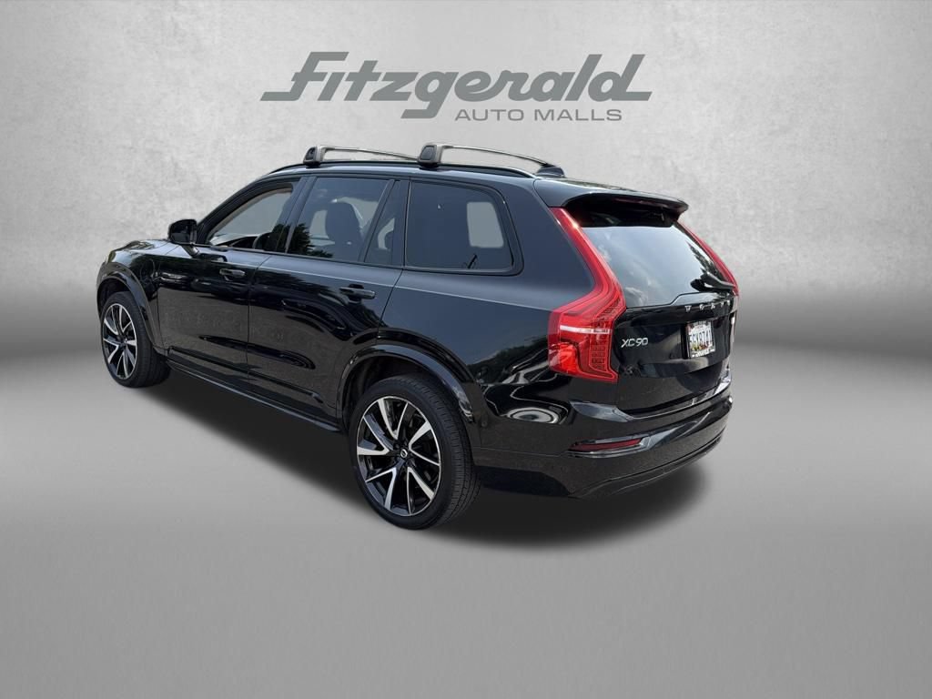 Used 2023 Volvo XC90 T8 Plus AWD/4WD image 4