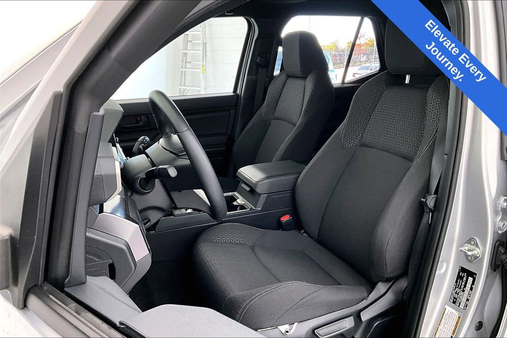 Used 2025 Toyota 4Runner SR5 image 33