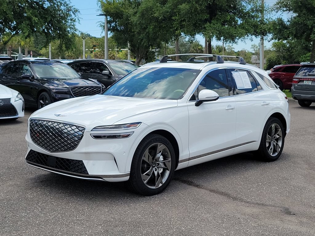 Used 2025 Genesis Electrified GV70 w/ Prestige Package AWD/4WD image 2