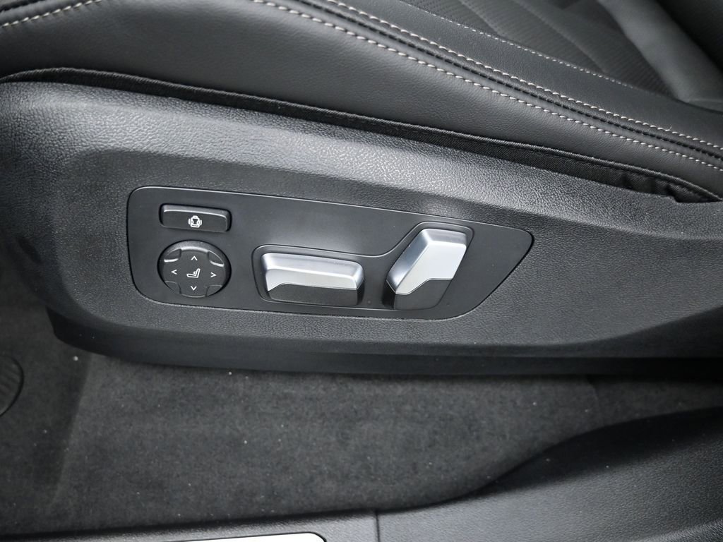 New 2026 BMW X5 xDrive40i AWD/4WD image 15