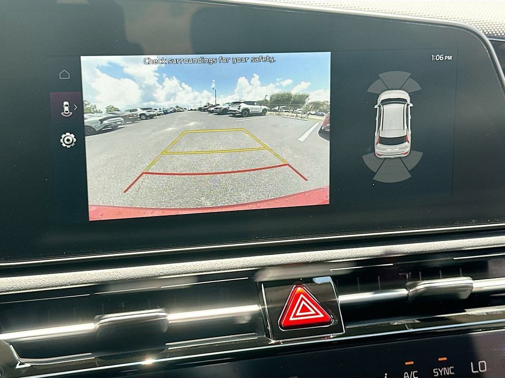 New 2026 Kia Niro FWD image 14
