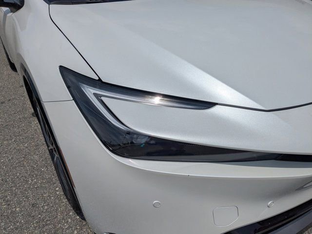 New 2025 Toyota Prius XLE image 20
