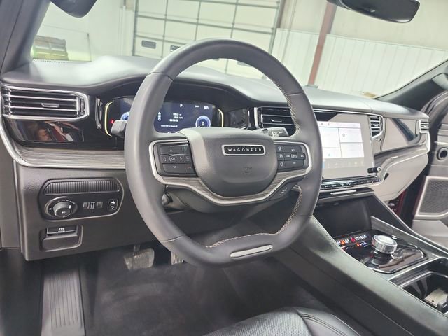 Used 2022 Jeep Wagoneer Series II RWD image 18