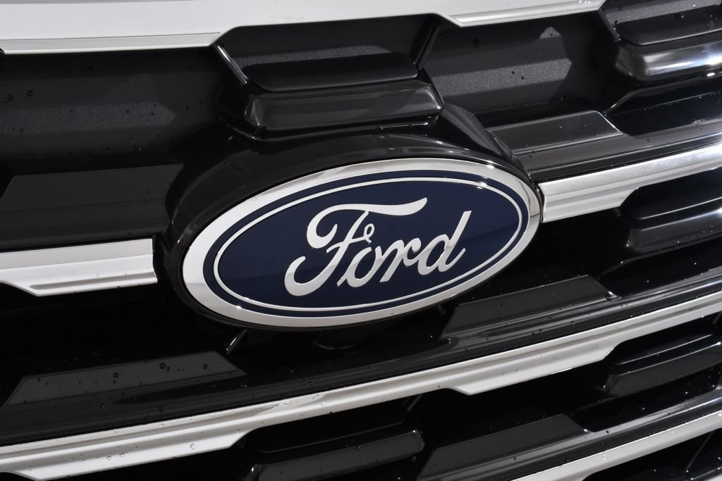 New 2026 Ford Explorer Active AWD/4WD image 22