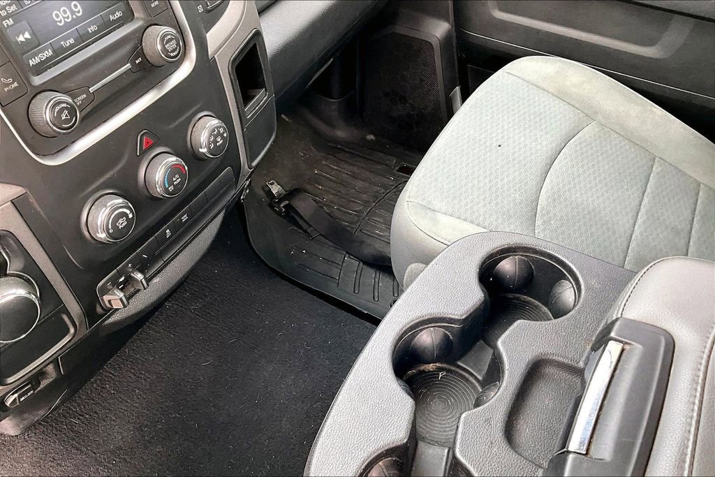 Used 2017 RAM 1500 Express image 11