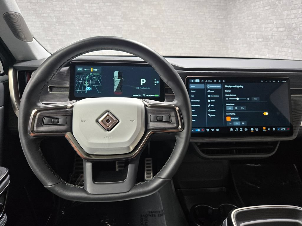 Used 2023 Rivian R1S Adventure AWD/4WD image 17