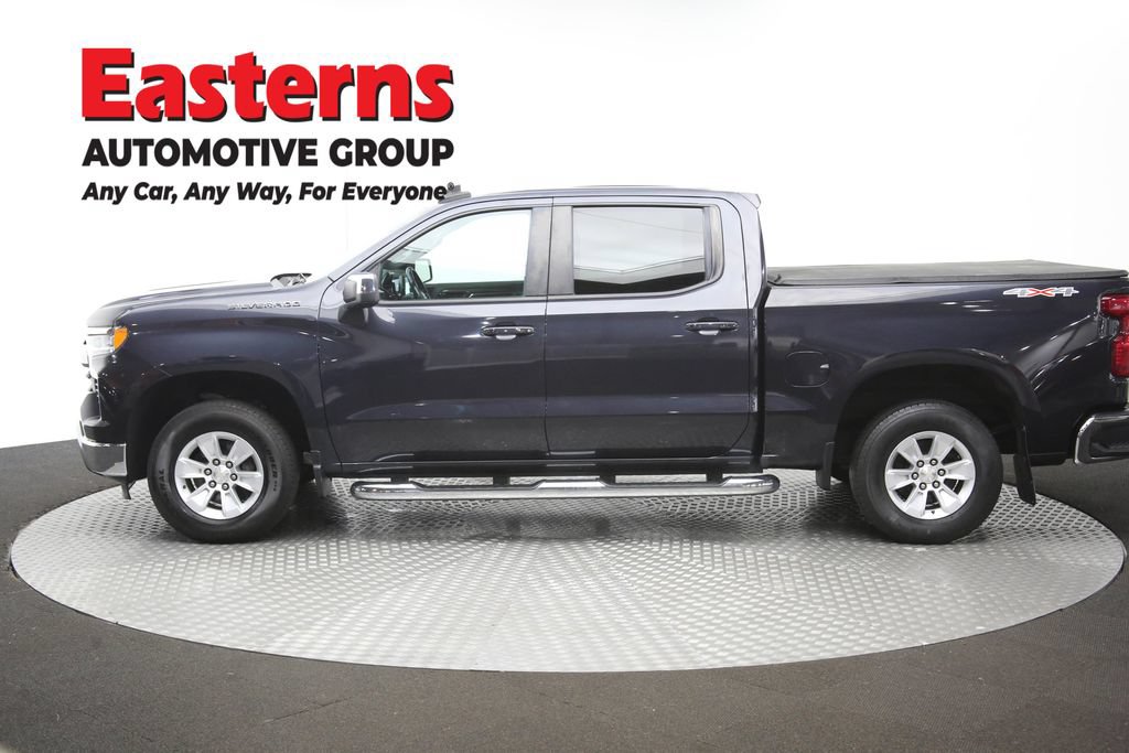 Used 2022 Chevrolet Silverado 1500 LT w/ Convenience Package II AWD/4WD image 60