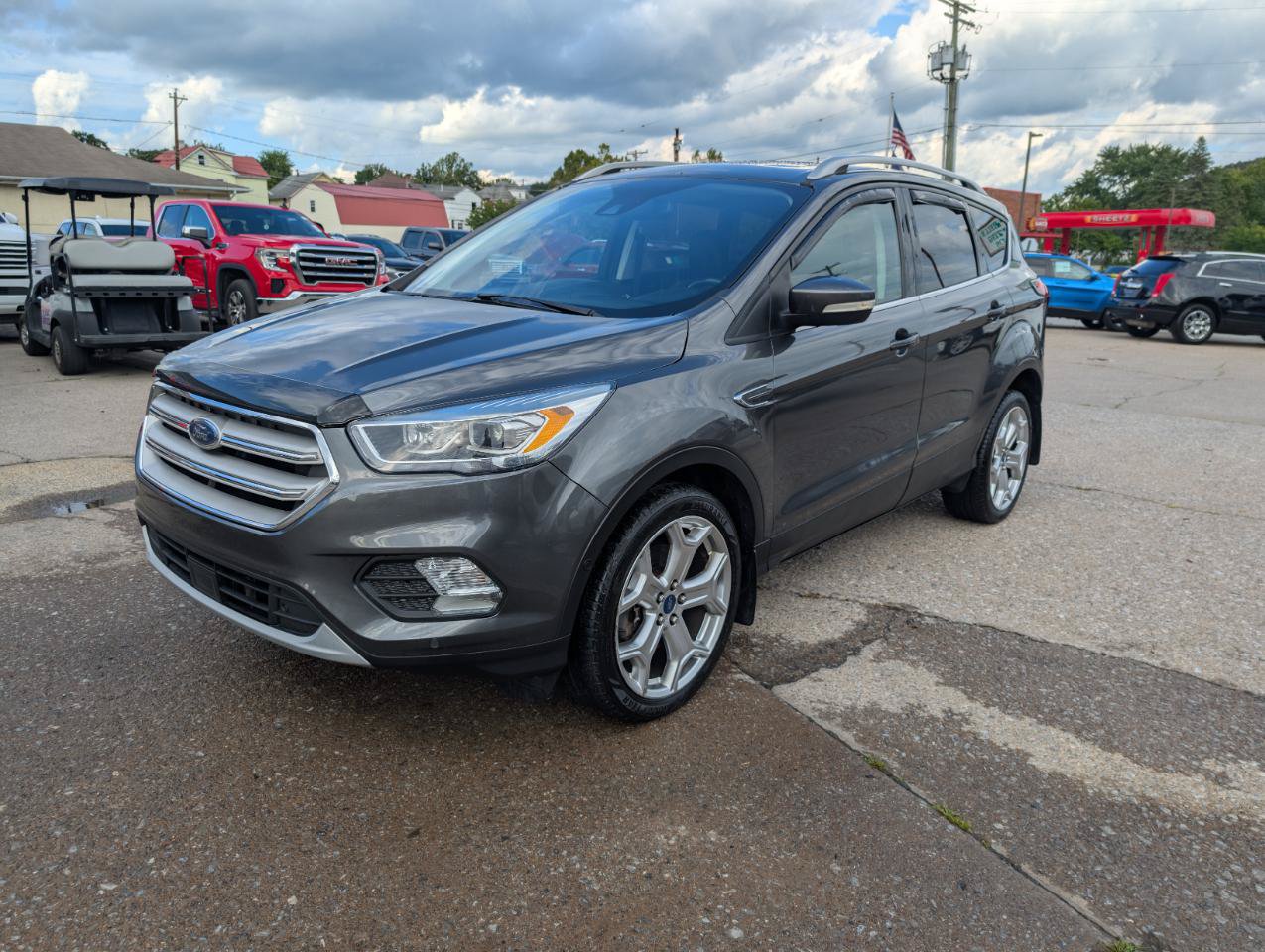Used 2019 Ford Escape Titanium AWD/4WD image 3