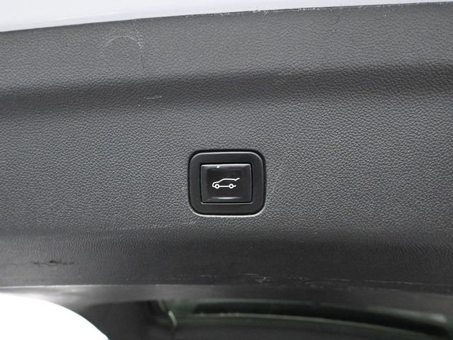 Used 2021 GMC Yukon XL AT4 AWD/4WD image 48
