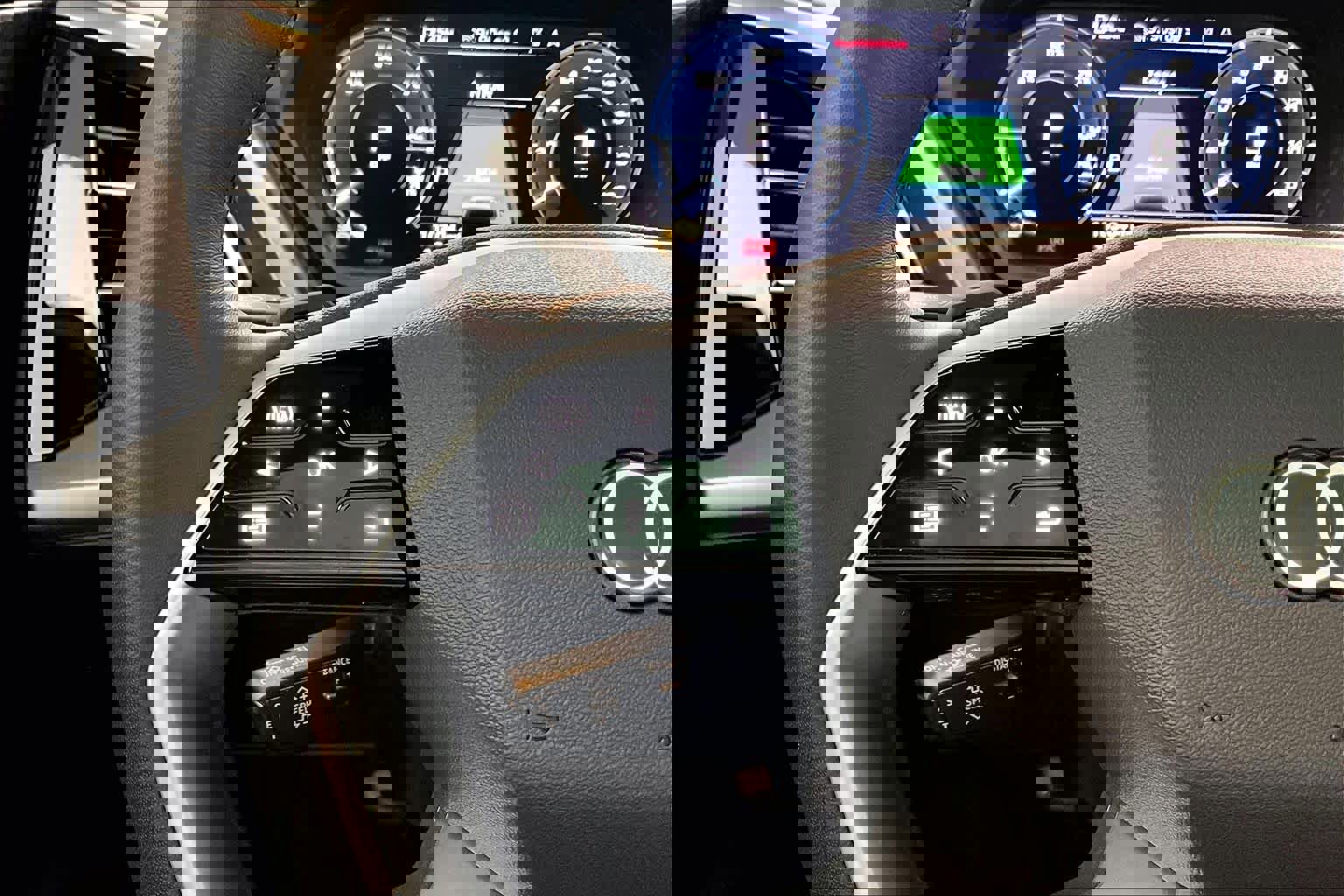 Certified 2025 Audi Q4 e-tron Premium w/ Convenience Package image 23