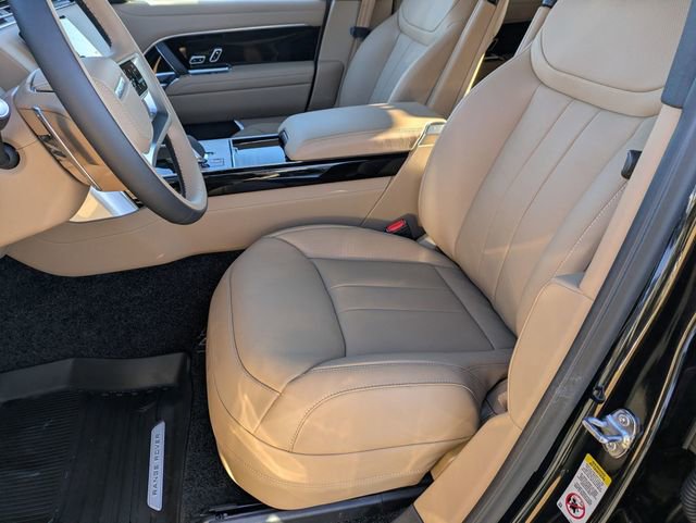 New 2026 Land Rover Range Rover SE image 12