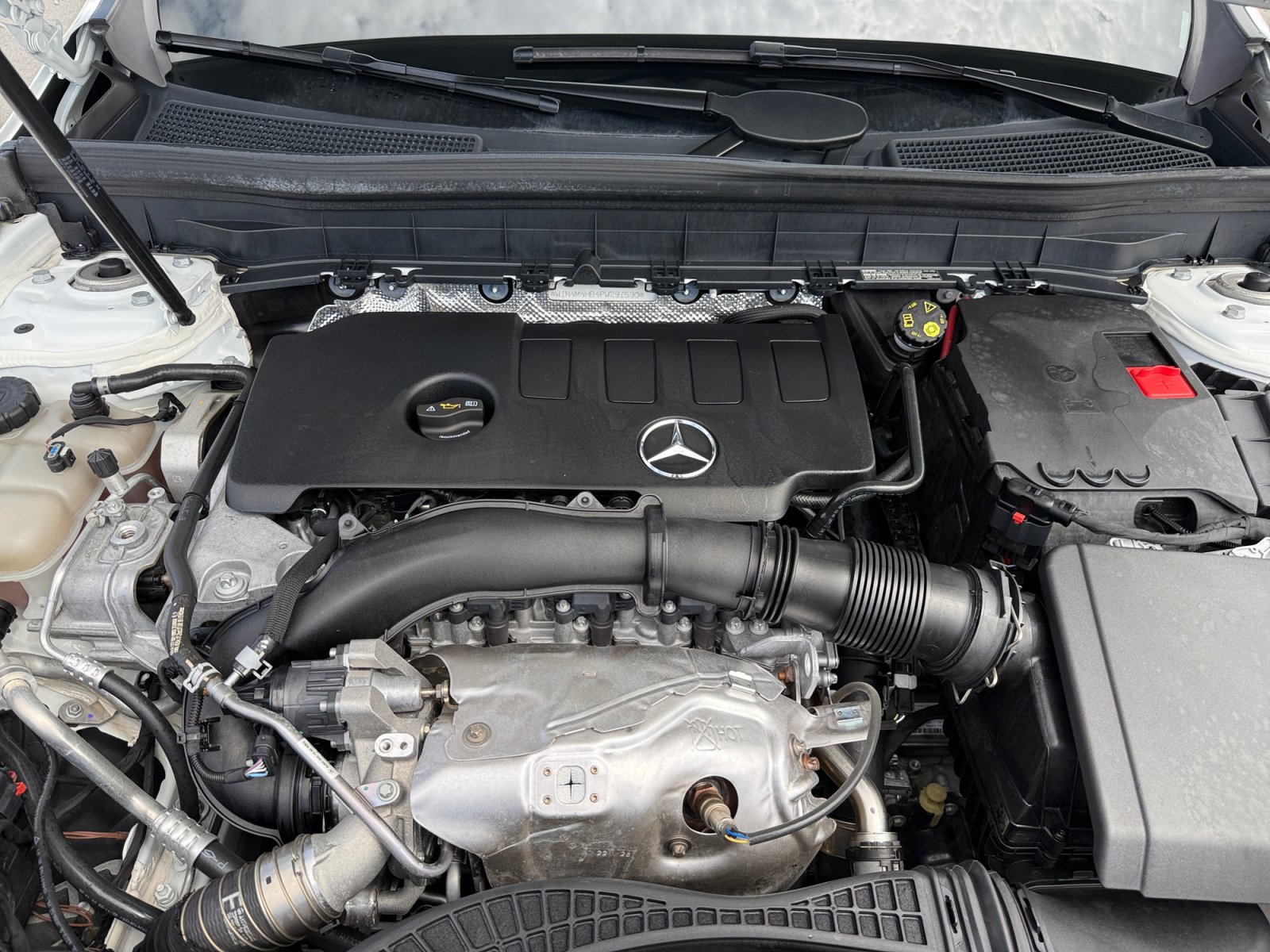 Certified 2023 Mercedes-Benz GLB 250 4MATIC image 22