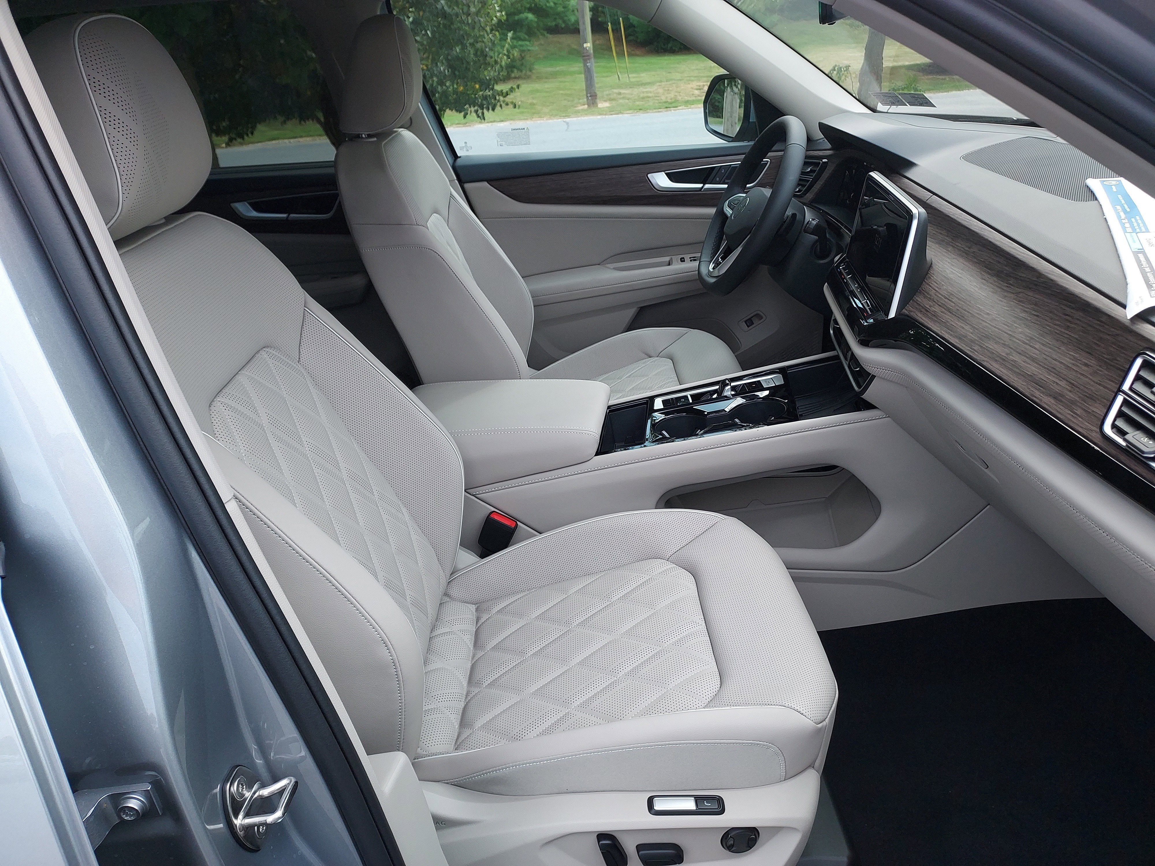 New 2026 Volkswagen Atlas SEL Premium R-Line image 19