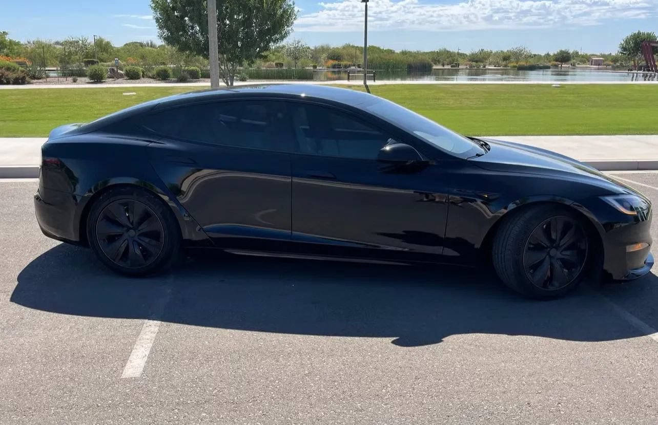 Used 2022 Tesla Model S Standard Range AWD/4WD image 3