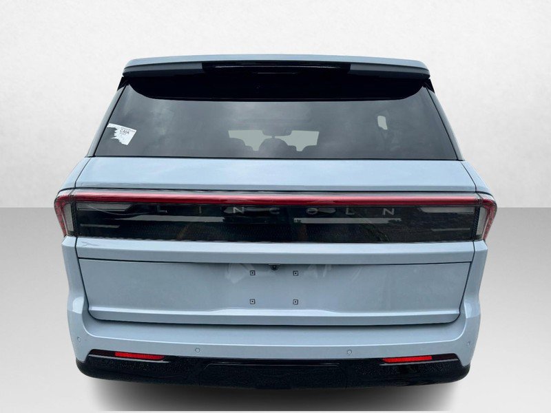 New 2025 Lincoln Navigator L Reserve image 6