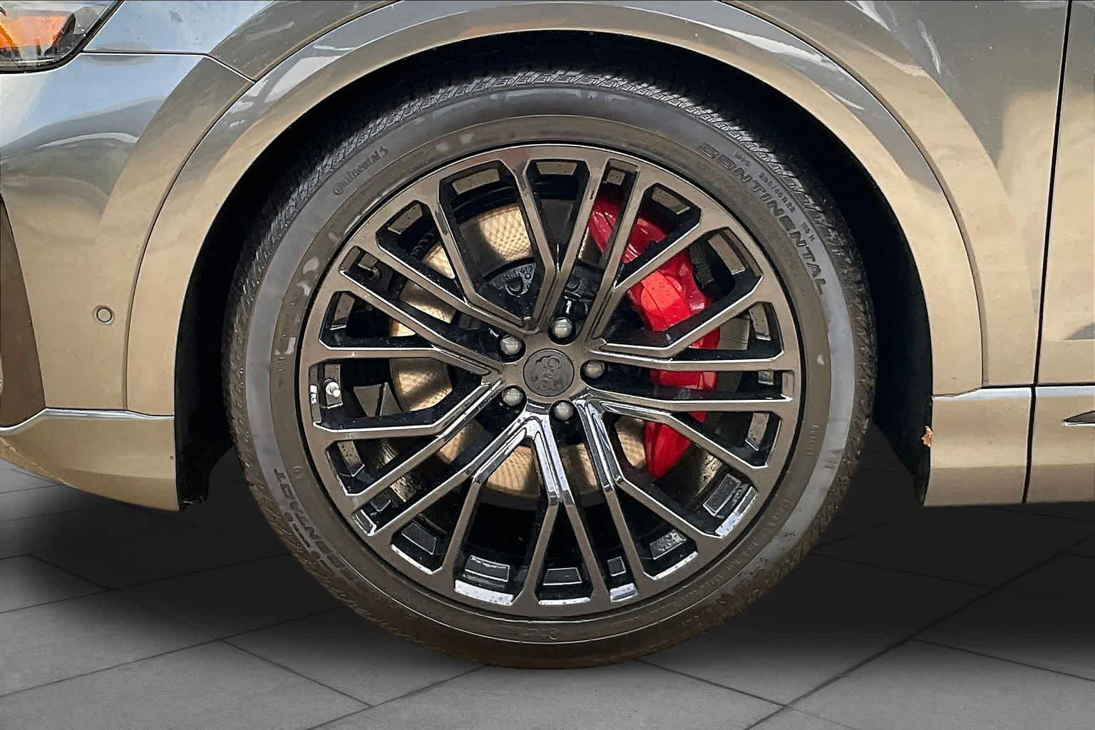 New 2026 Audi SQ8 Premium Plus AWD/4WD image 11