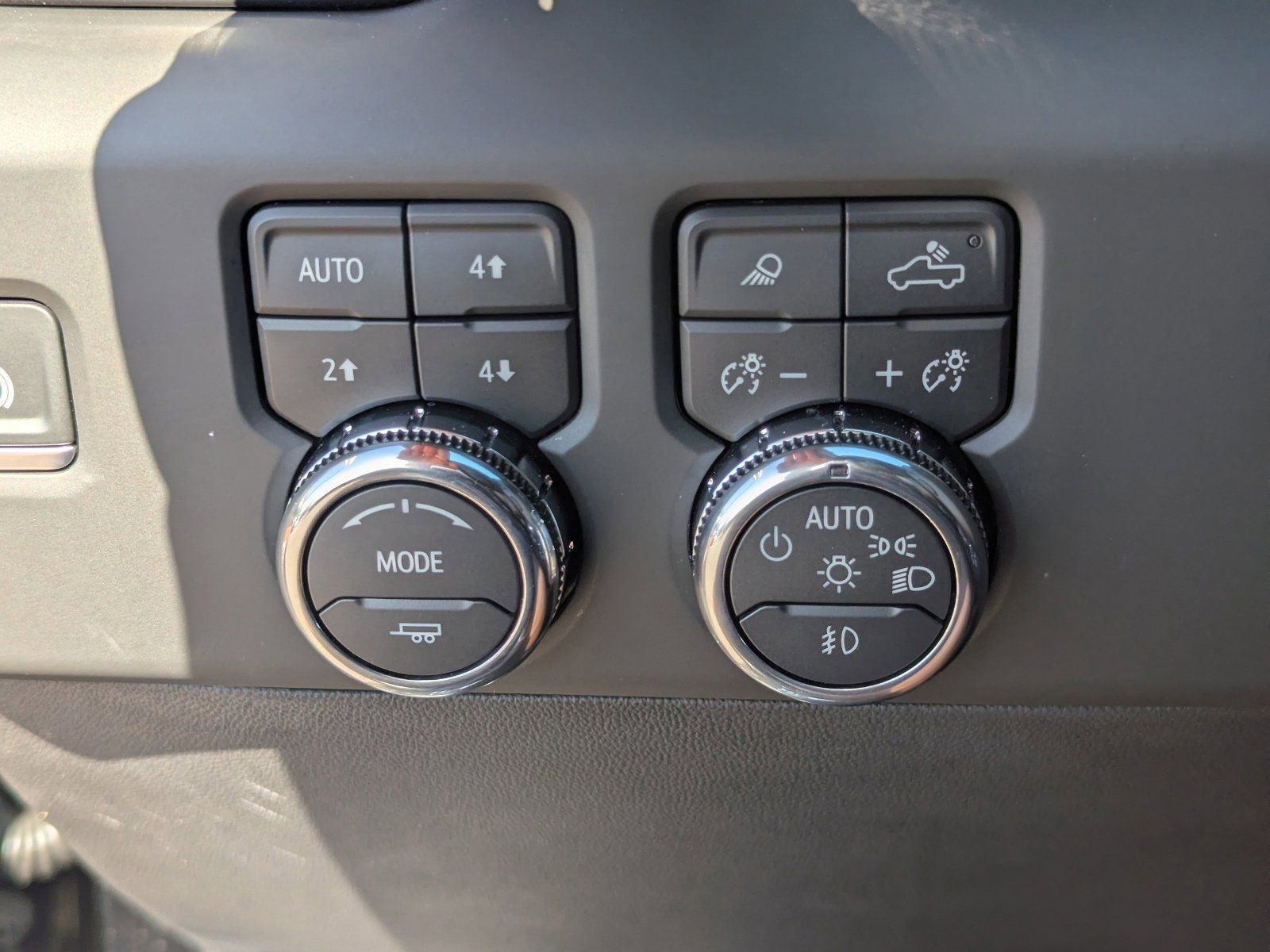 Used 2025 GMC Sierra 1500 Denali Ultimate AWD/4WD image 32