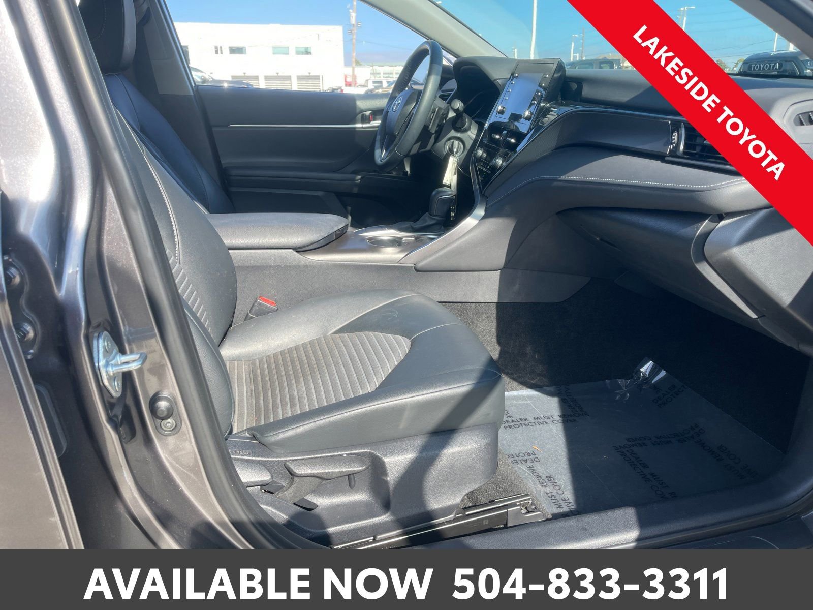 Used 2023 Toyota Camry SE image 16