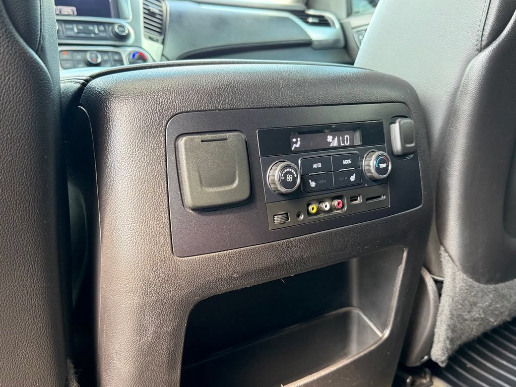 Used 2015 Chevrolet Tahoe LTZ AWD/4WD image 11