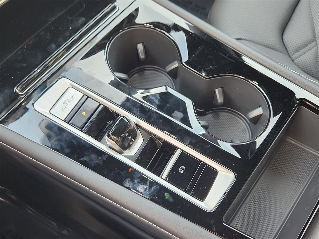 New 2026 Volkswagen Atlas Cross Sport SE image 11