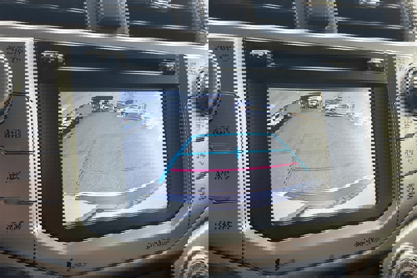 Used 2018 Toyota 4Runner SR5 image 19