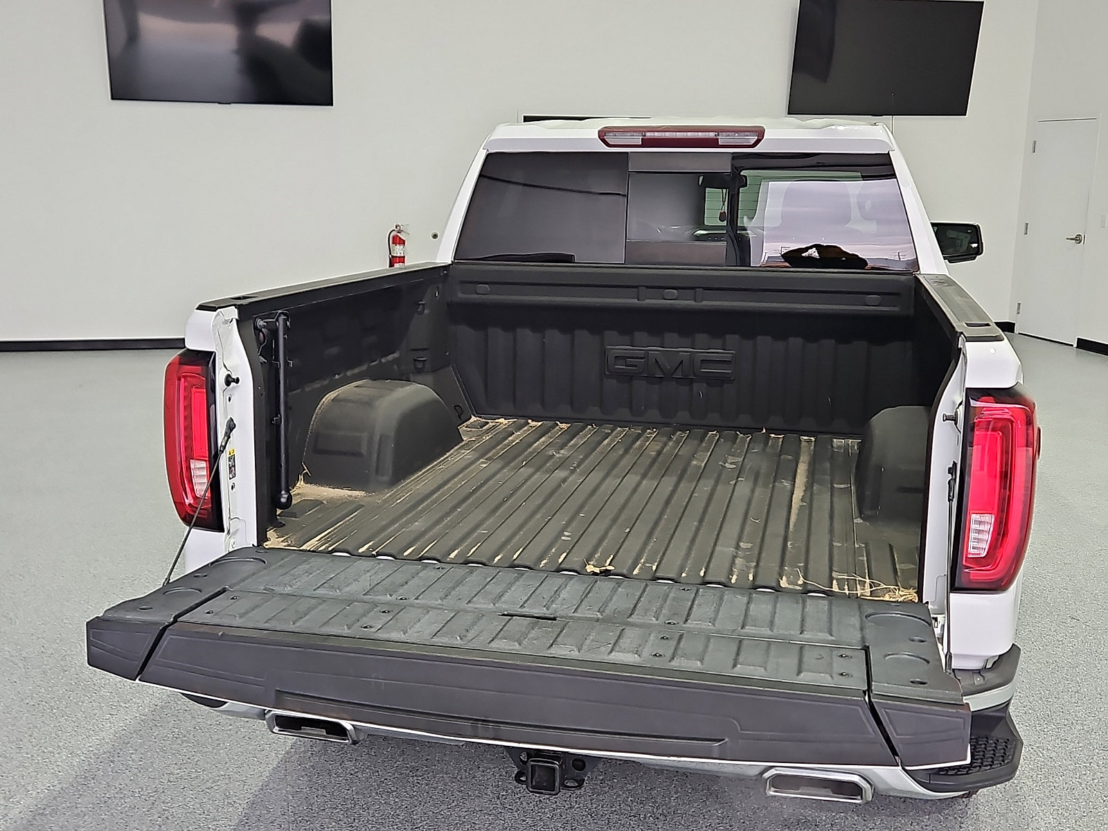 Used 2019 GMC Sierra 1500 SLT image 7