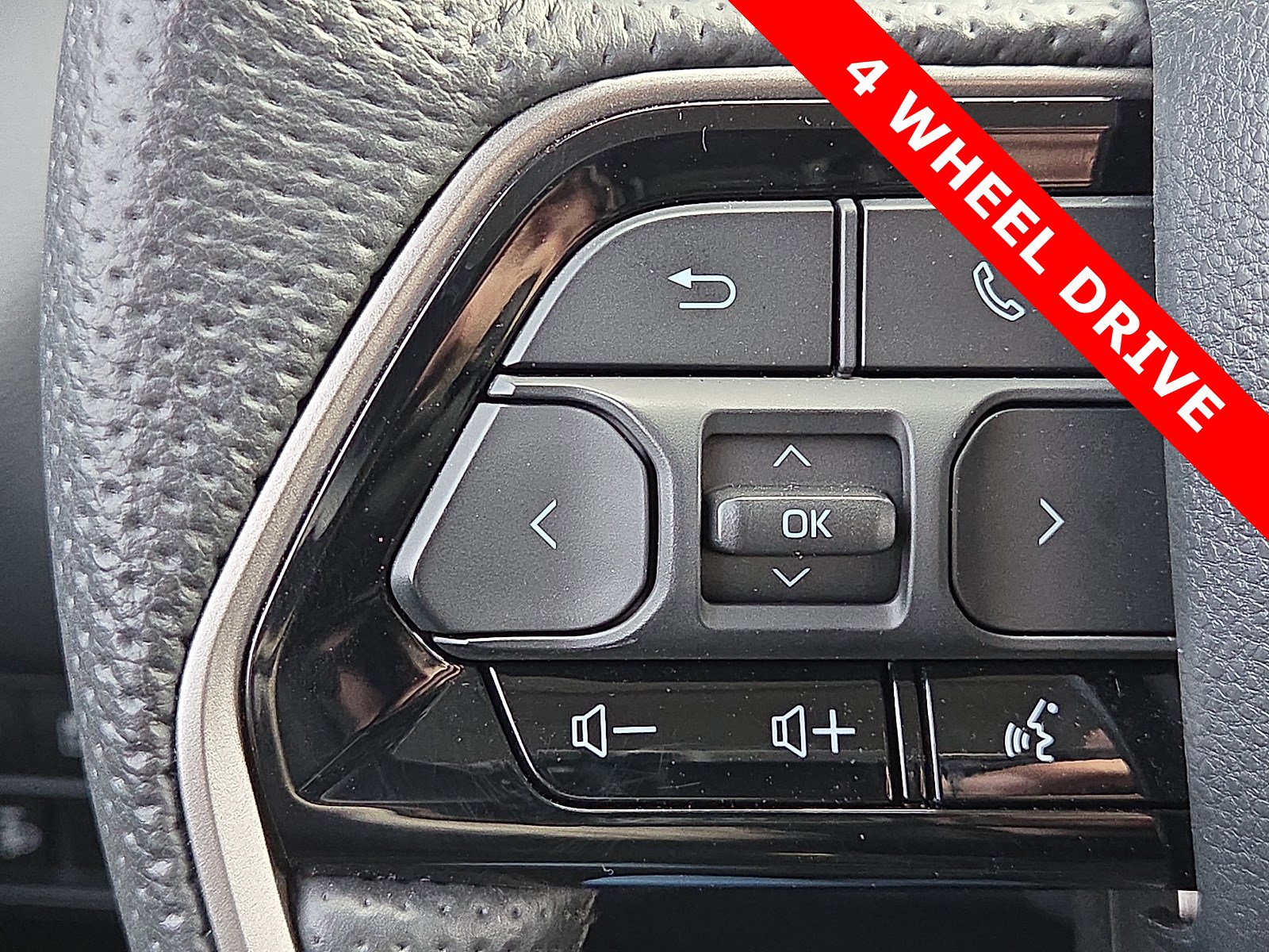 Used 2024 Toyota Tundra Limited w/ Power Package image 21