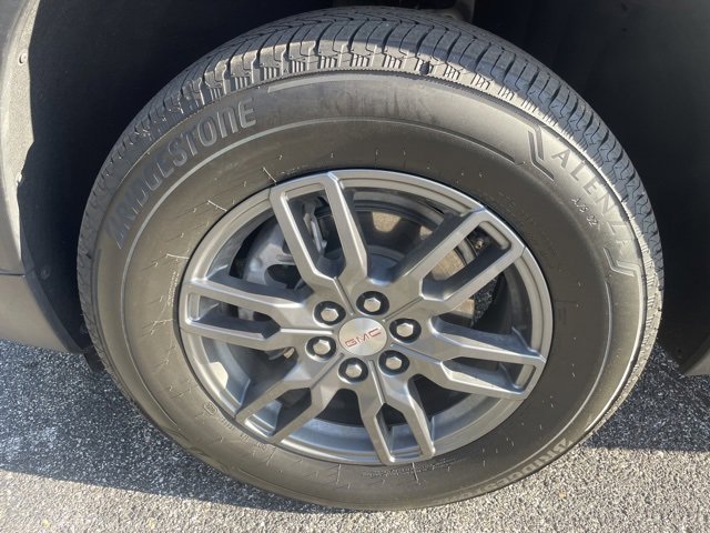 Used 2025 GMC Acadia Elevation image 38