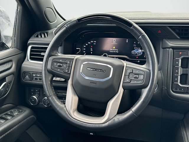 Used 2024 GMC Yukon XL Denali w/ Advanced Technology Package AWD/4WD image 6