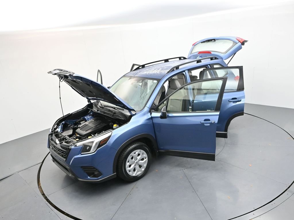 Used 2023 Subaru Forester Base image 37