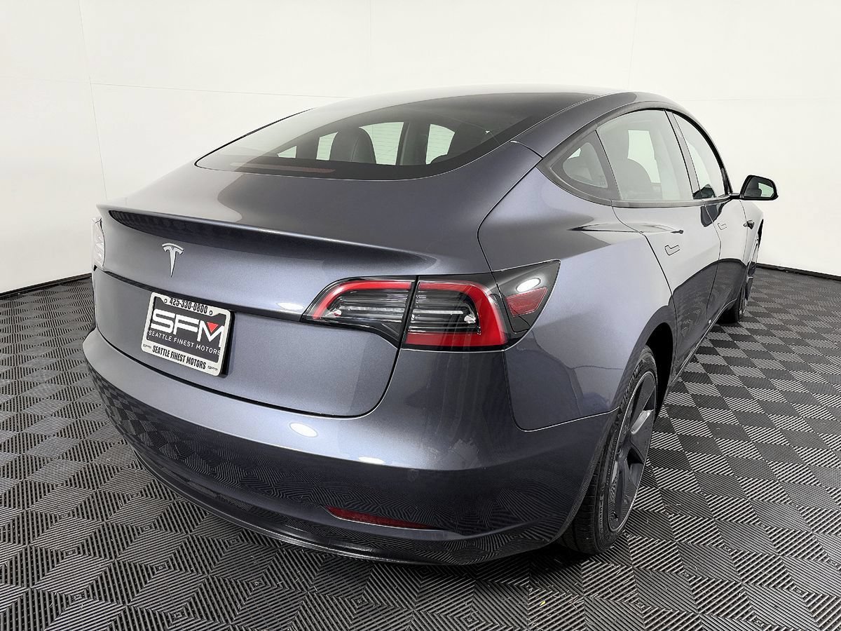 Used 2023 Tesla Model 3 Standard Range RWD image 9
