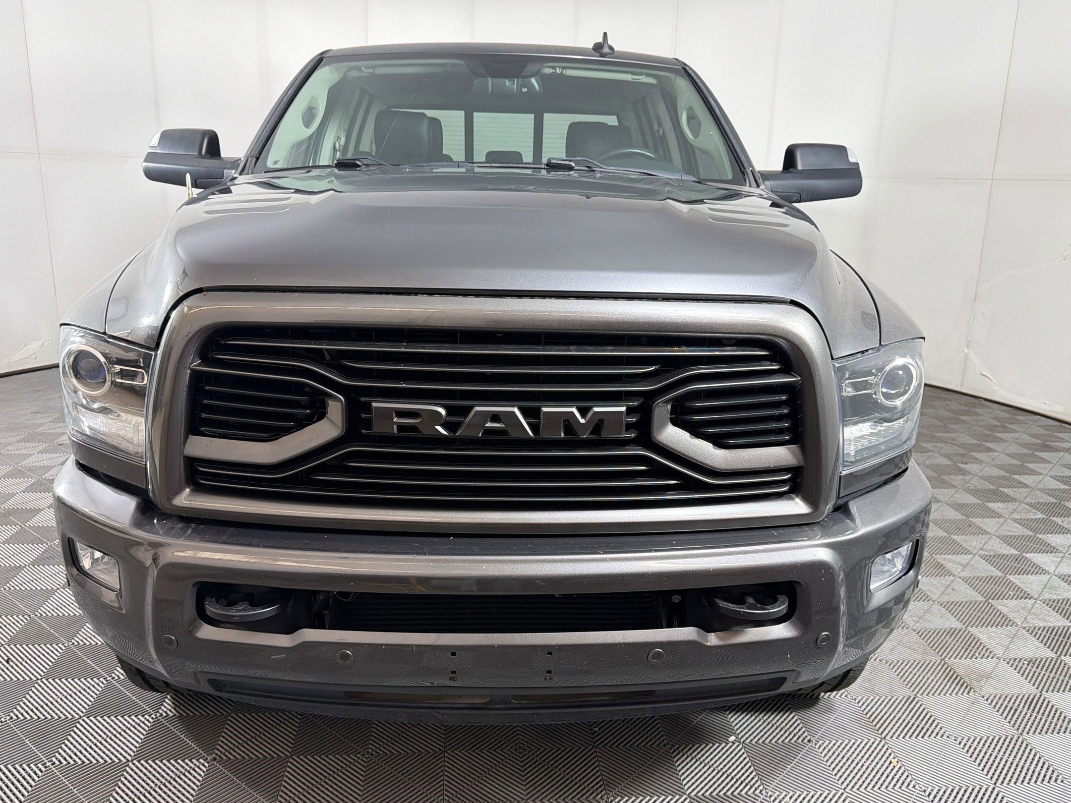 Used 2018 RAM 2500 Laramie w/ Sport Appearance Group AWD/4WD image 6
