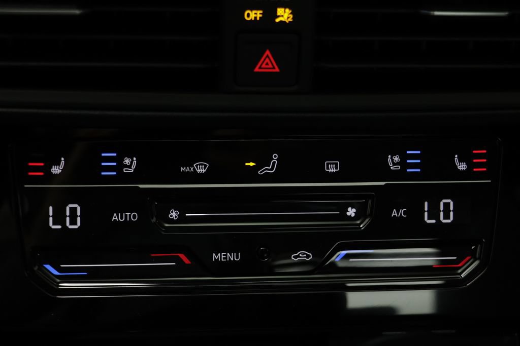 New 2027 Volkswagen Jetta SEL FWD image 12