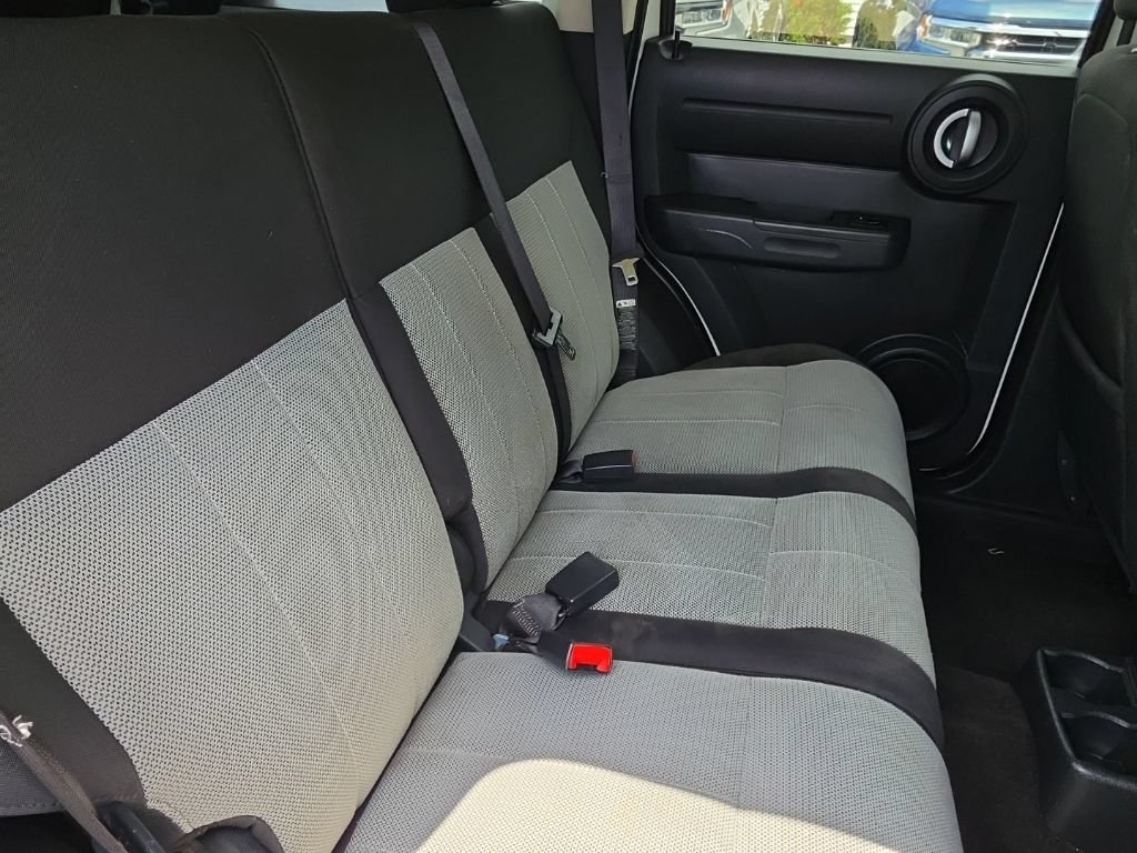 Used 2008 Dodge Nitro SXT w/ Sun & Wheels Group AWD/4WD image 20