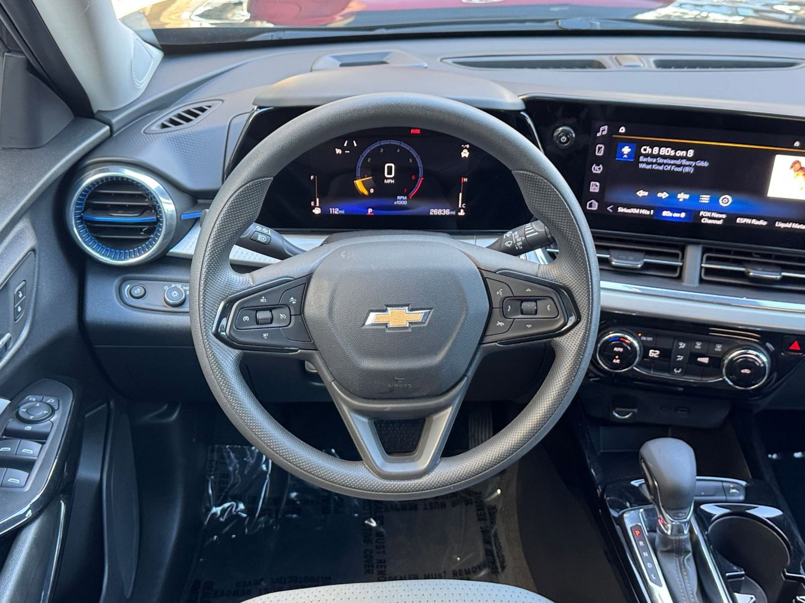 Used 2025 Chevrolet Trax LT image 28