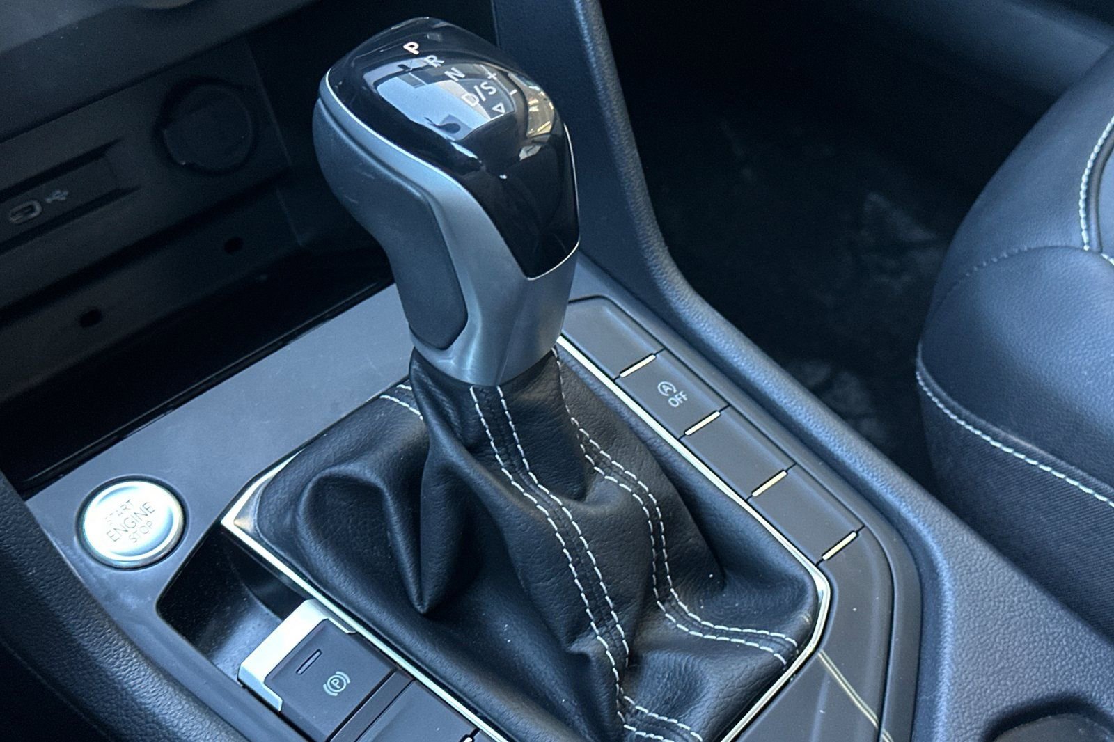 Used 2022 Volkswagen Taos SE image 21